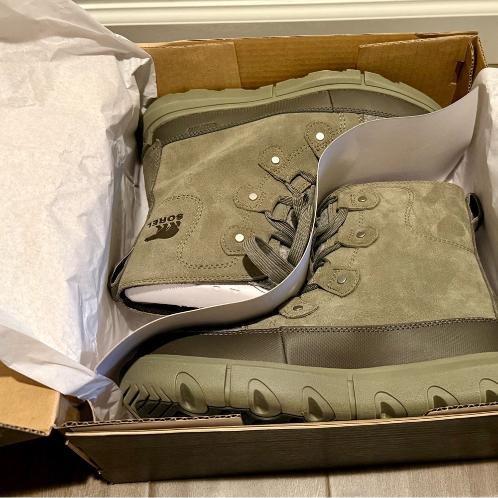Sorel Explorer Next Joan Boots Wmns Sz 9 Green and Gray - Picture 2 of 8